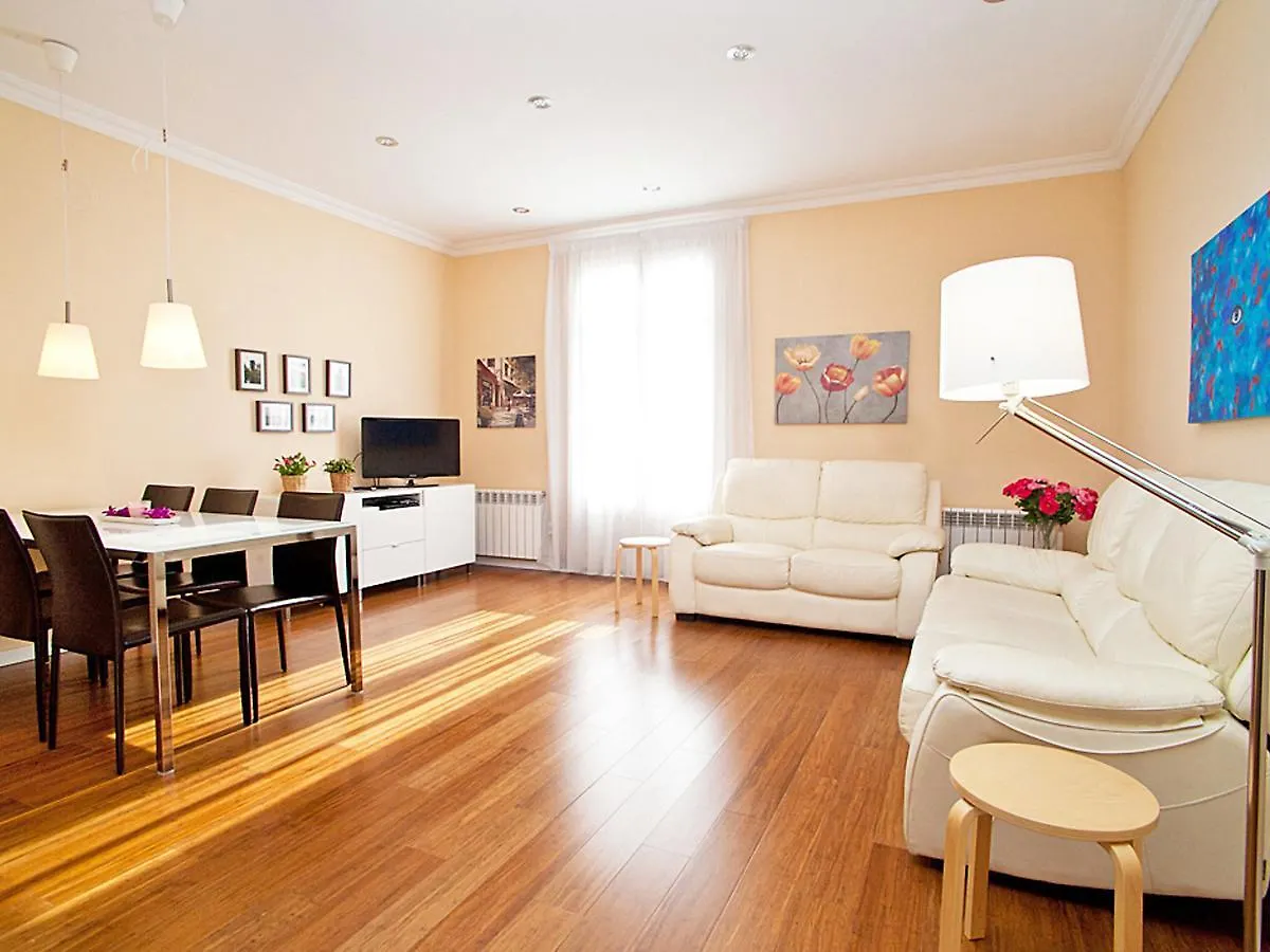 Apartment Eixample Esquerre Gran Via Balmes Barcelona Spain